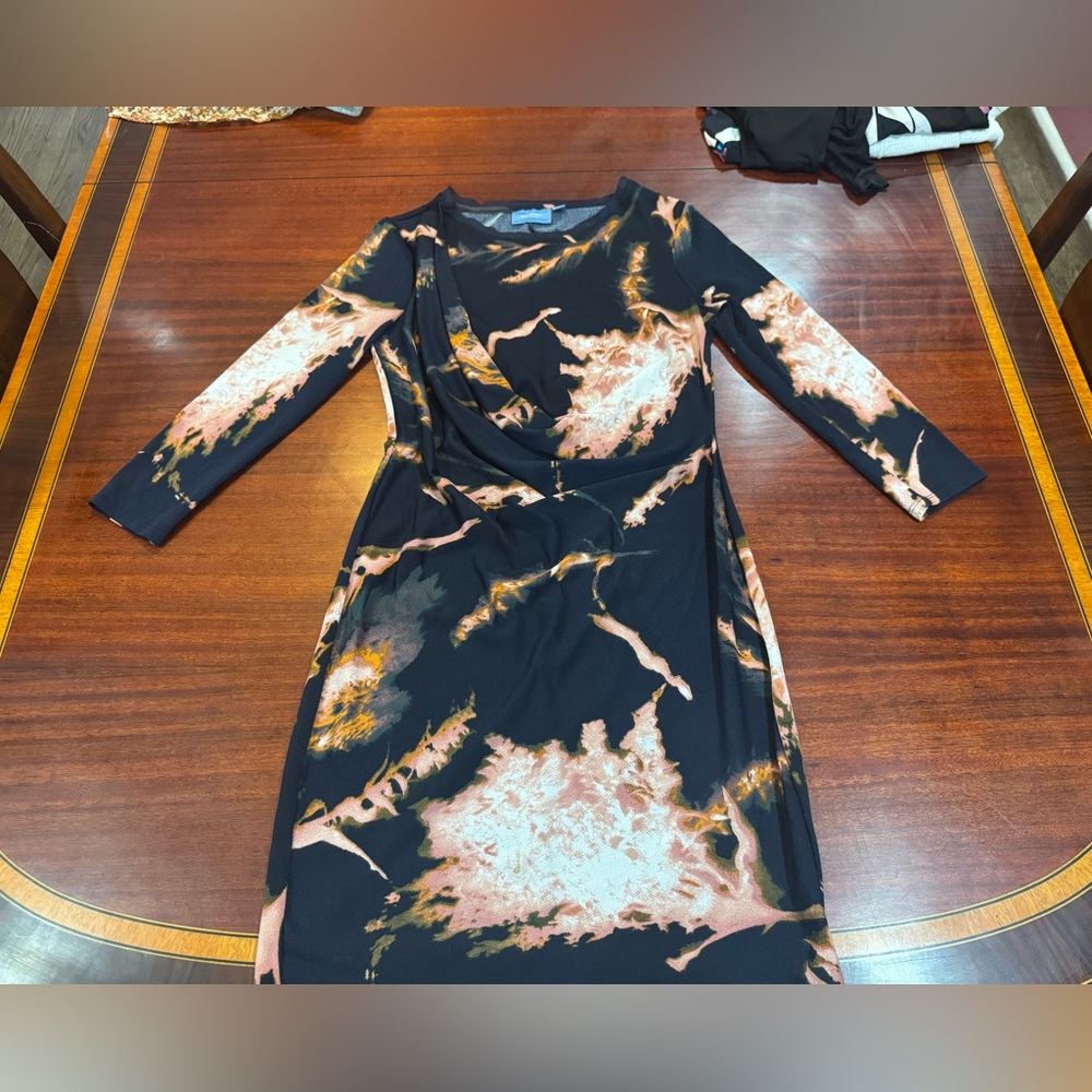 Simply Vera Vera Wang Black and Pink Long Sleeve Dress